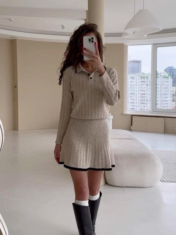 Ribstrikket Sæt med Flared Skirt og Polo