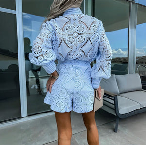 Dame Blonde Blusekjole – Langærmet med Shortsfor-83324-ab3c16d7-9c62-44ec-b9a1-db4c066d5474