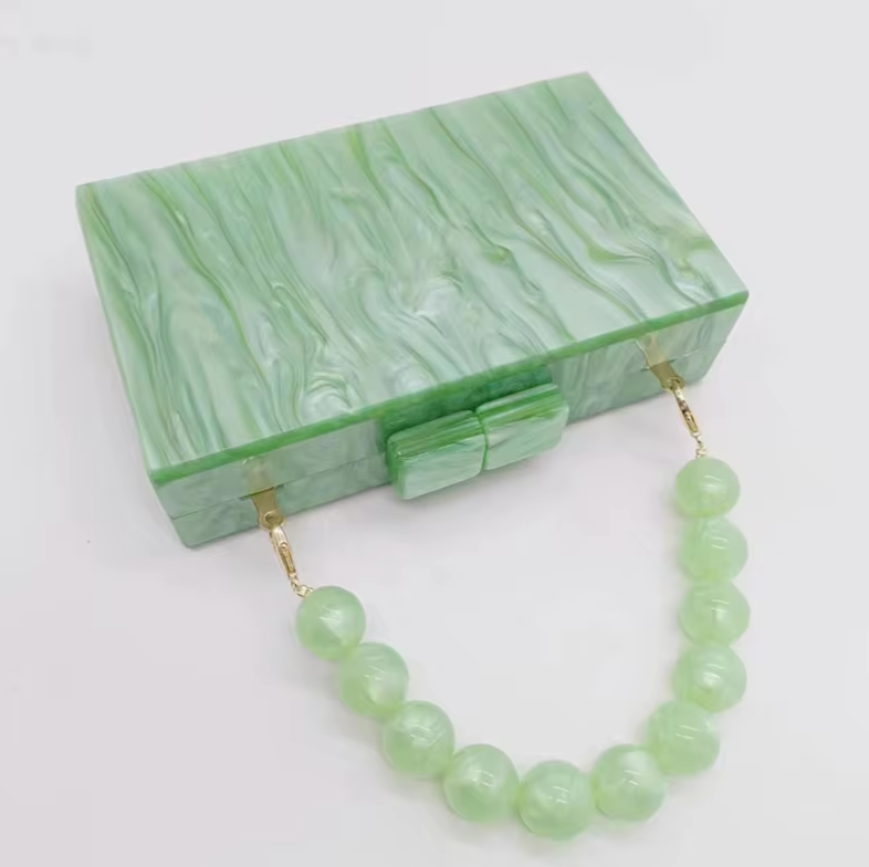 Skulpturel Clutch med Marmor og Perler