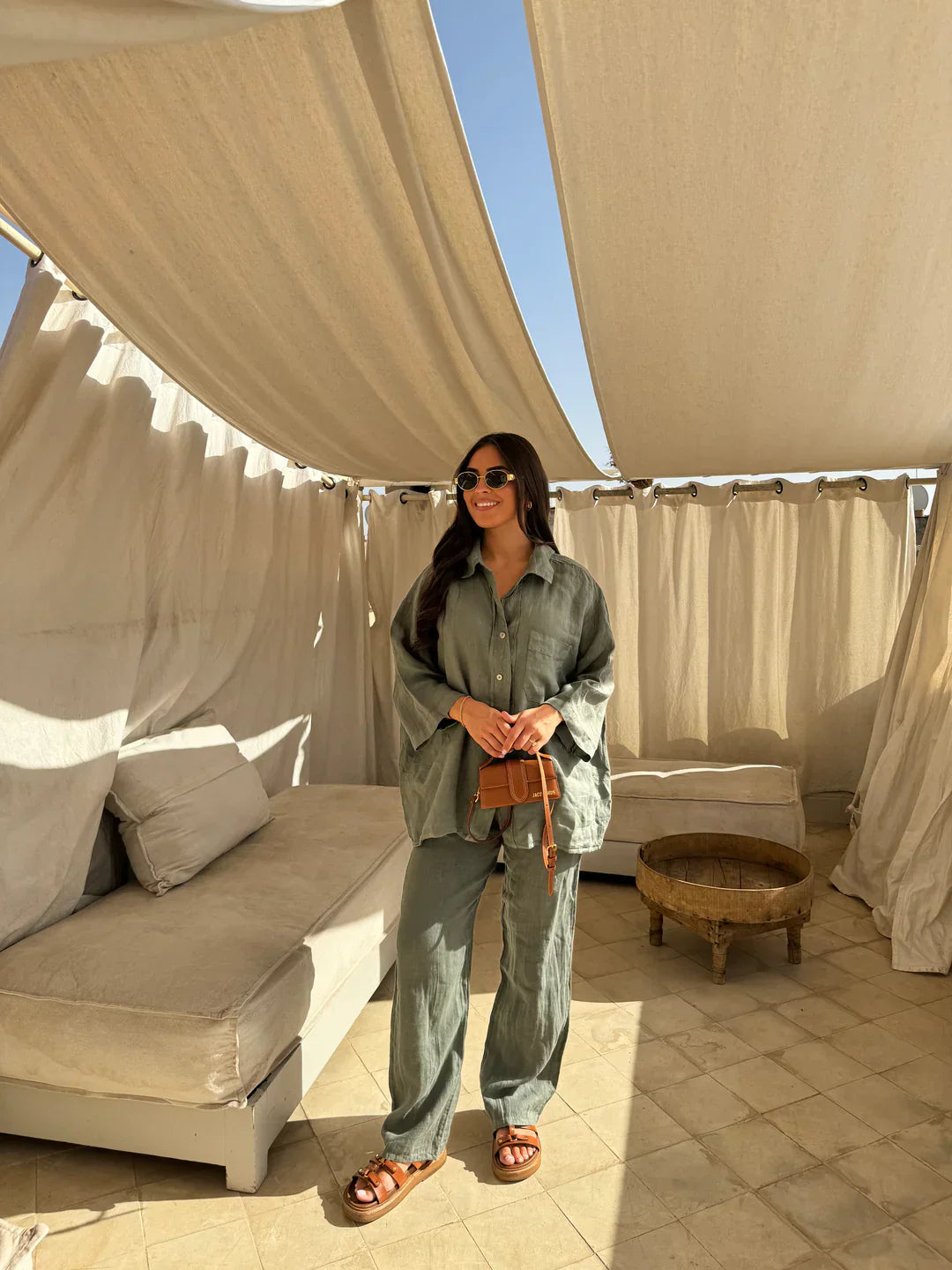 Dame Hør Sæt – Afslappet Skjorte og Bukser, Komfortabelt Todelts Outfit-82126-e0997b0f-e546-4397-a191-3aeb6d759500