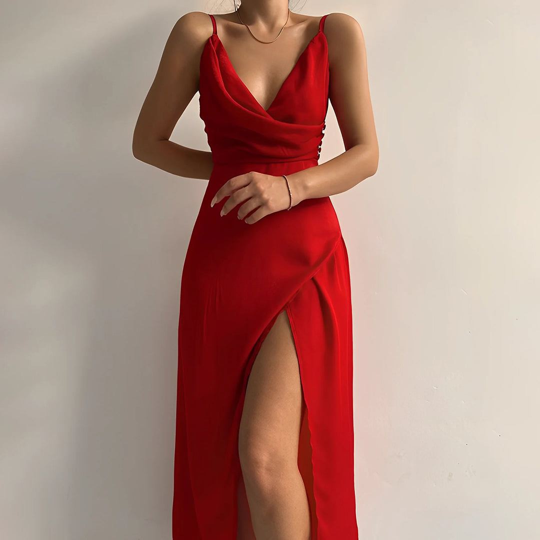 Aftenkjole med Cowl Neckline og Slids